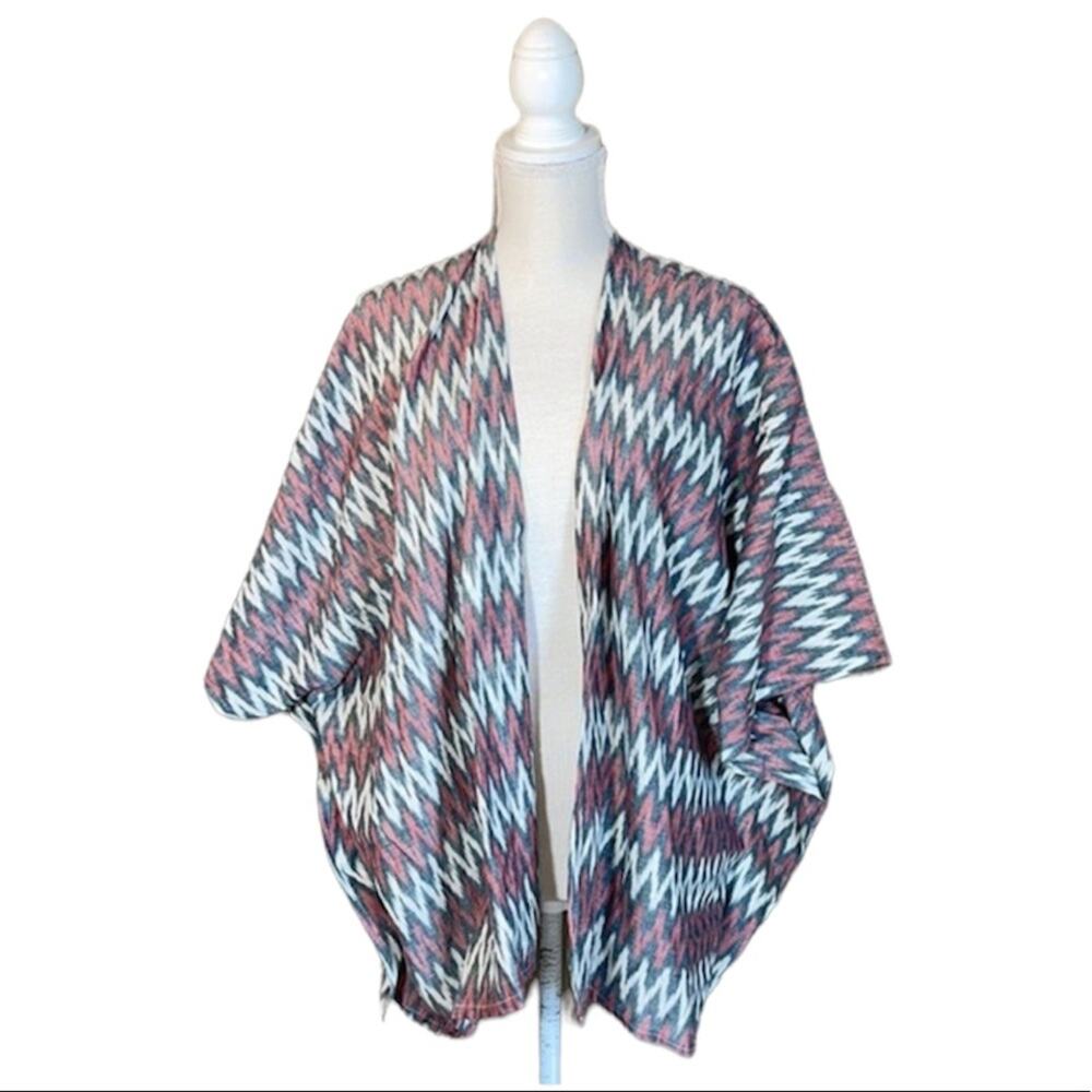 Passion Lillie Red Zig Zag‎ Handwoven Poncho Free Size